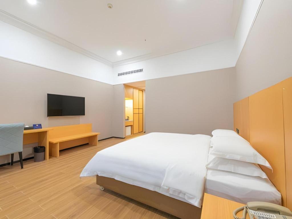 Carrianna Hotel Фошань Экстерьер фото