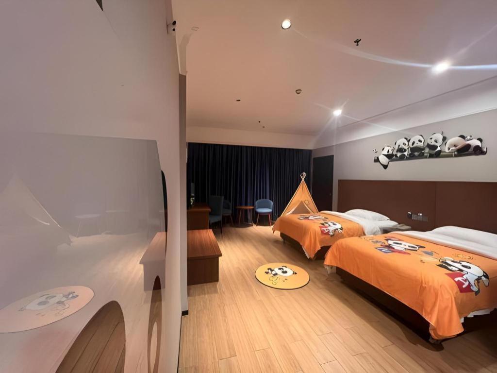 Carrianna Hotel Фошань Экстерьер фото